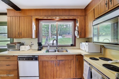 WHITE BEAUTY VIEW! Own a Piece of Lake Wallenpaupack History