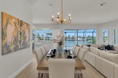 Stunning Waterfront Retreat - Fully Renovated Bayview Water