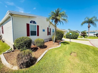 MOTIVATED SELLER, BRING YOUR OFFER ON THIS EXQUISITE LAKEFRONT