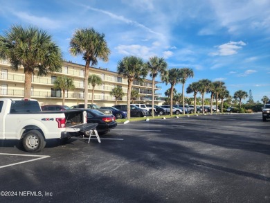 Charming Ground-Floor Condo with Stunning Views 2 Bed | 2 Bath |