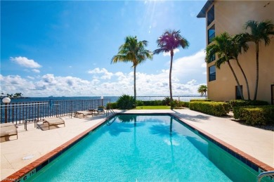 DIRECT ACCESS...  RIVER FRONT .........2/2 UPDATED CORNER