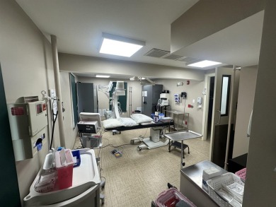 1 Mound Court presents a rare opportunity to acquire a