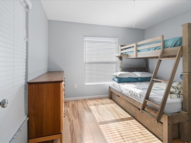 Wow, breathtaking, mangrove lined water views, along with