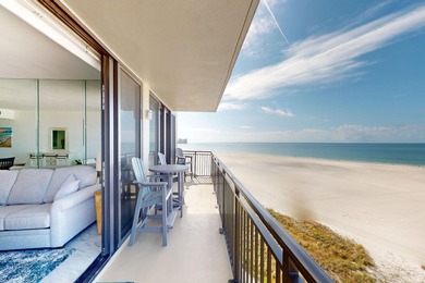 Paradise awaits you and this front, ''jet out'', beachfront unit