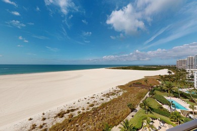 Paradise awaits you and this front, ''jet out'', beachfront unit