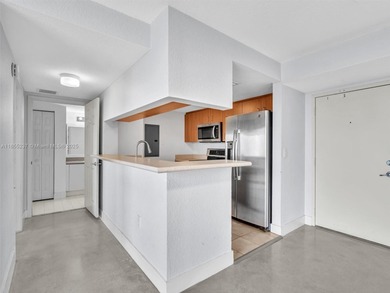 Bright and modern 2-bedroom, 2-bath condo in the heart of