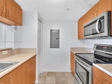 Bright and modern 2-bedroom, 2-bath condo in the heart of