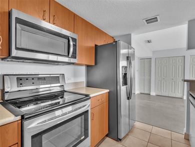 Bright and modern 2-bedroom, 2-bath condo in the heart of