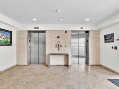 Bright and modern 2-bedroom, 2-bath condo in the heart of