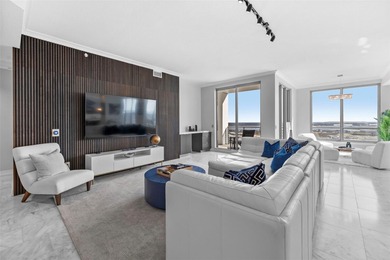 Welcome to the exclusive Towers of Channelside PENTHOUSE