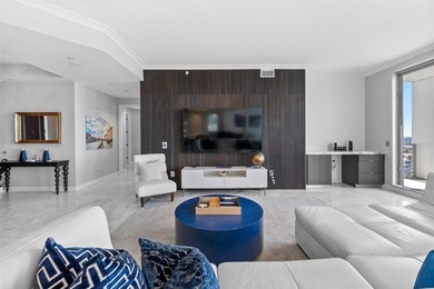 Welcome to the exclusive Towers of Channelside PENTHOUSE