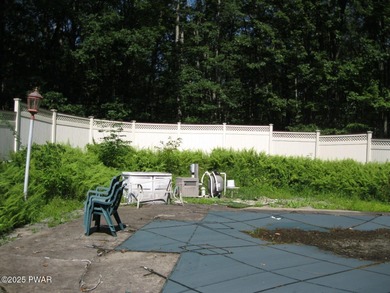 Spacious Home in Prestigious Hidden Lake Estates- Nestled on a