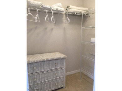 3 BEDROOMS/4 BATHROOMS/GARAGE/ADDITIONAL-STORAGE UNIT All 3