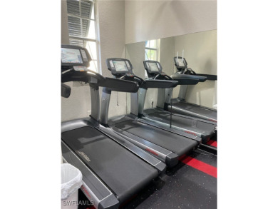 3 BEDROOMS/4 BATHROOMS/GARAGE/ADDITIONAL-STORAGE UNIT All 3