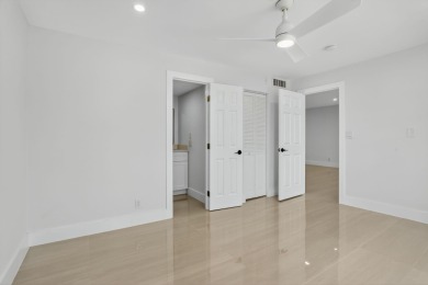 Looks like this unit is a page out of Architectural Digest!