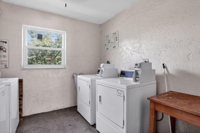 Looks like this unit is a page out of Architectural Digest!