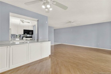 Beautiful boat basin/marina views from this great 1BR/1.5BA