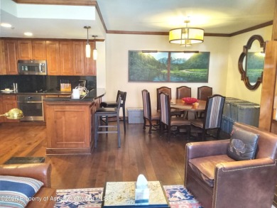 Great price for a top floor two bedroom in the Elk Horn lodge!