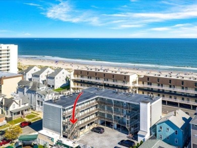 Beach block Getaway! You'll love this perfect seashore retreat