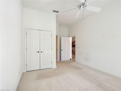 This stunning 2nd-story Mont Claire coach home offers an