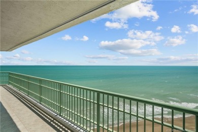Breathtaking ocean views from this 3BD, 2BA Penthouse, inviting