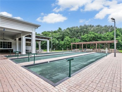 This stunning 2nd-story Mont Claire coach home offers an