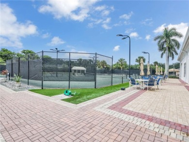 This stunning 2nd-story Mont Claire coach home offers an