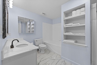 Live the Bayshore lifestyle--where every day feels like a luxury