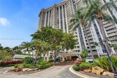 Welcome to this beautiful Penthouse at the Prestigious Towers of