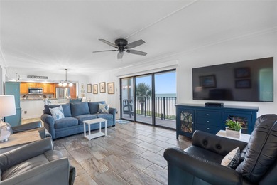 An extraordinary blend of incredible ocean views and luxurious