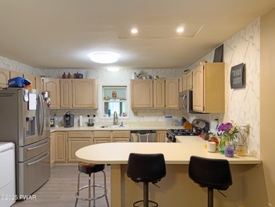 Opportunity is knocking! It's your chance to own a 2-unit