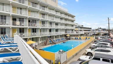 A Beautiful Ocean Front Nassau Condominium featuring 2 bedrooms