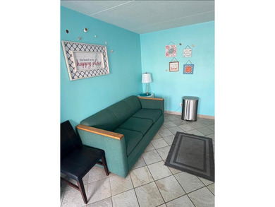 A Beautiful Ocean Front Nassau Condominium featuring 2 bedrooms