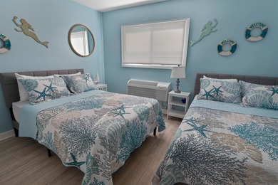 Welcome to Harbor Lights Unit 311. This Charming Third (Top)