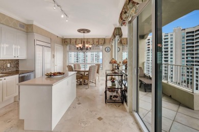 IMMACULATE CORNER APARTMENT WITH AMAZING PANORAMIC VIEWS OF