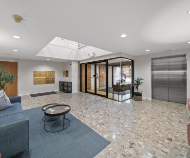 Come explore this hidden gem in NE Ann Arbor featuring one floor