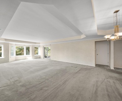 Come explore this hidden gem in NE Ann Arbor featuring one floor