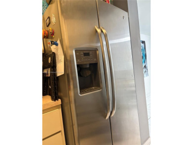 It's all about location at Isla del Mar. Located close to the