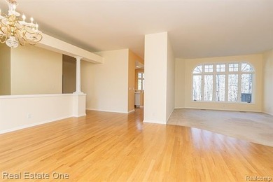 DON'T MAKE A MOVE WITHOUT a visit to this exceptional Stonehenge