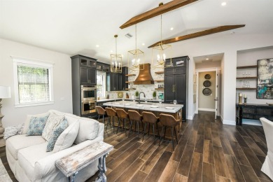 STUNNING ESTATE ON LIDO KEY!!! WELCOME TO YOUR COASTAL DREAM