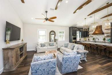 STUNNING ESTATE ON LIDO KEY!!! WELCOME TO YOUR COASTAL DREAM