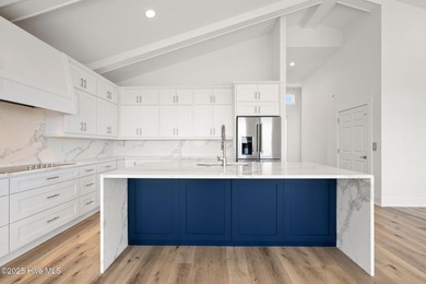 In the process of furnishing, still at work. Welcome to your