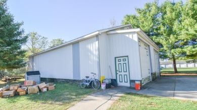 3 Bedroom Home on 2 Acres with 66 Storage Units - Union City, MI