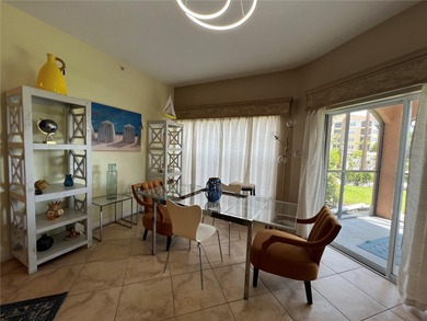 Condo 2BR/2BA just minutes from Disney! Resort-style amenities