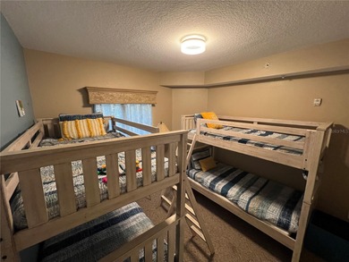 Condo 2BR/2BA just minutes from Disney! Resort-style amenities