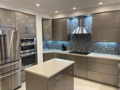 Estate Sale. Spectacular high-floor Barcelona *C* residence in