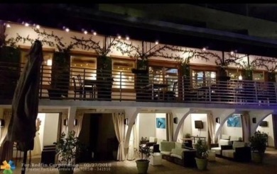 CONDO/HOTEL INVESTMENT OPPORTUNITY. CORNER STUDIO UNIT features