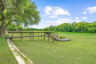 ATTENTION: COUNTRY LAKE HOUSE THE *VENADOS LODGE* TUCKED AWAY IN