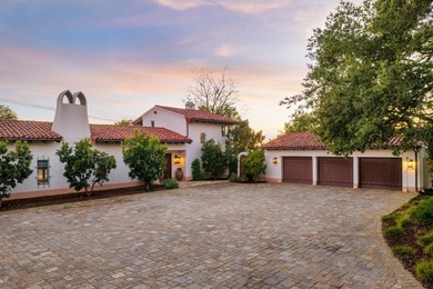 Set at the end of a long private drive, this exceptional