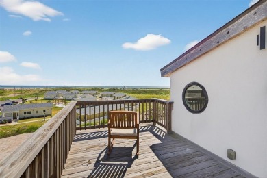 INCREDIBLE ARCHITECTURE, STUNNING GULF VIEWS, ELEVATOR ACCESS